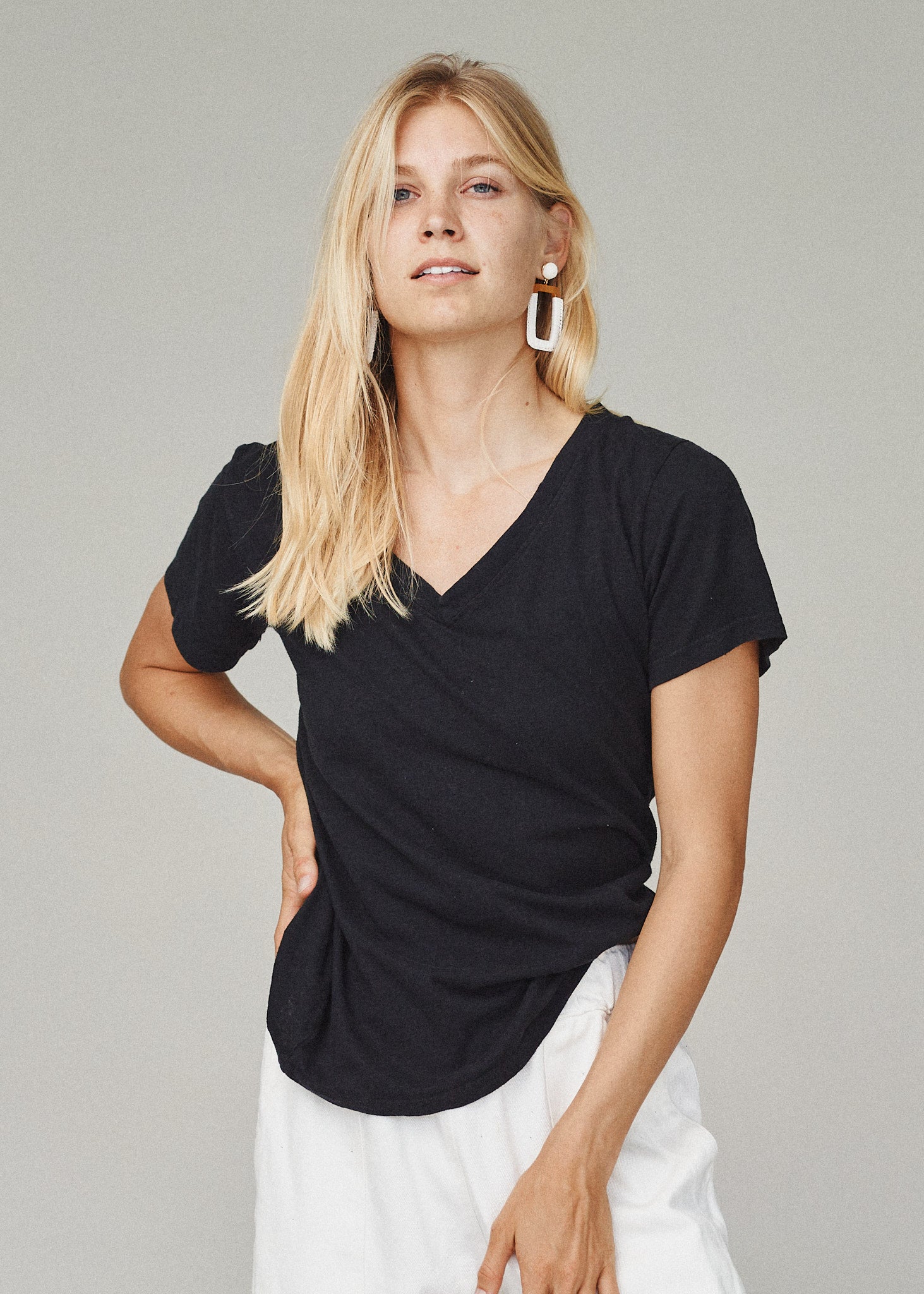 Paige V-neck | Jungmaven Hemp Clothing & Accessories / Color: